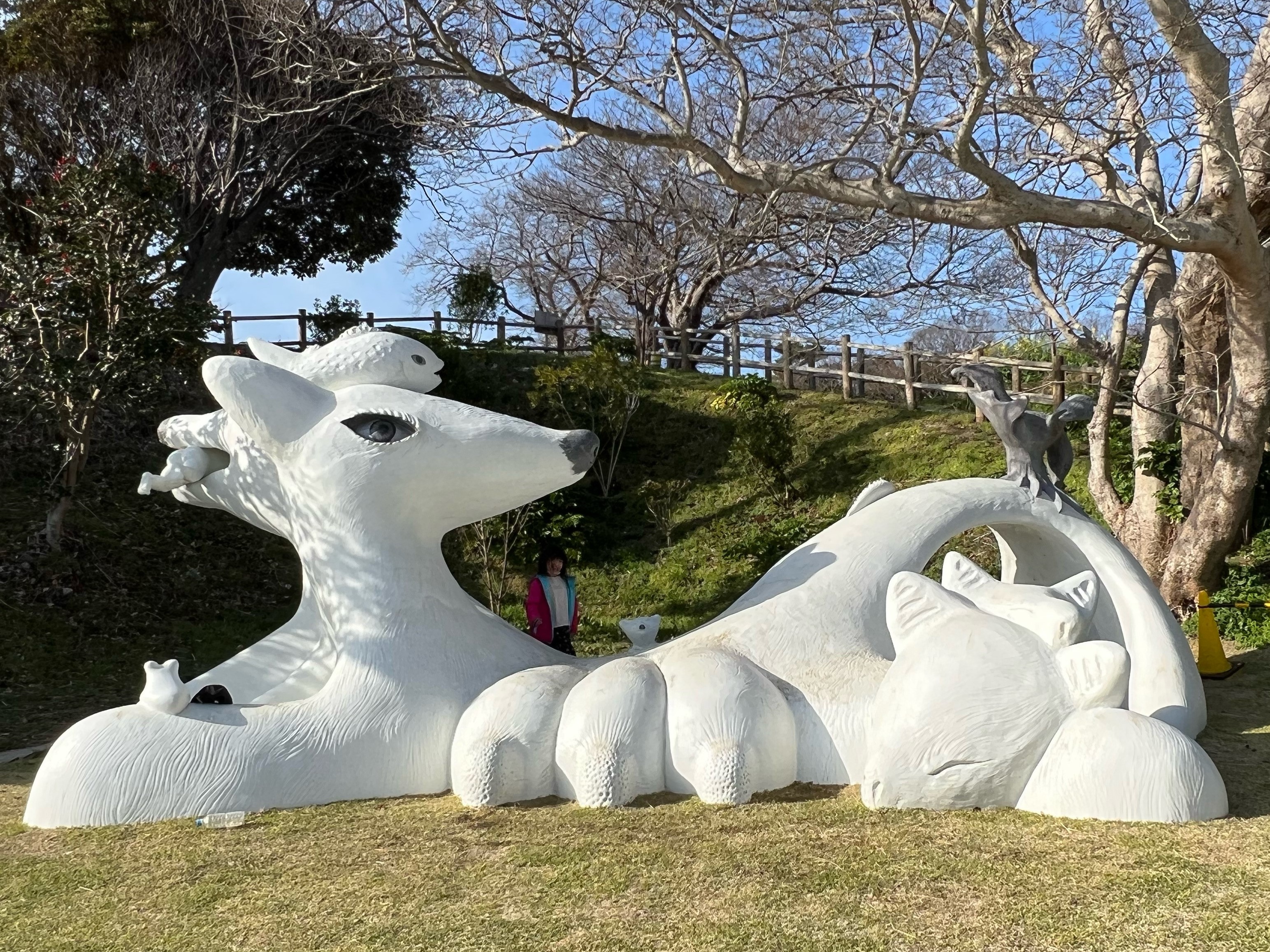 花とアートの岬 長崎鼻 － 長崎鼻リゾートキャンプ場